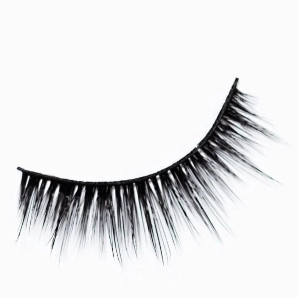 Premium Eye Lash Bundle - Faux Mink & Applicator - Picture 9 of 11